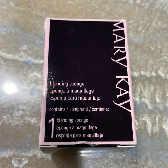 Mary Kay Makeup Mary Kay Blending Sponge New With Bag And Box